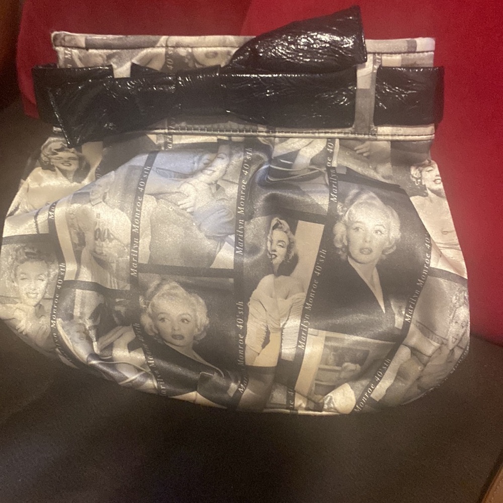 🆘 Bag Sale! Make an “OFFER!”‼️ - Picture 3 of 5